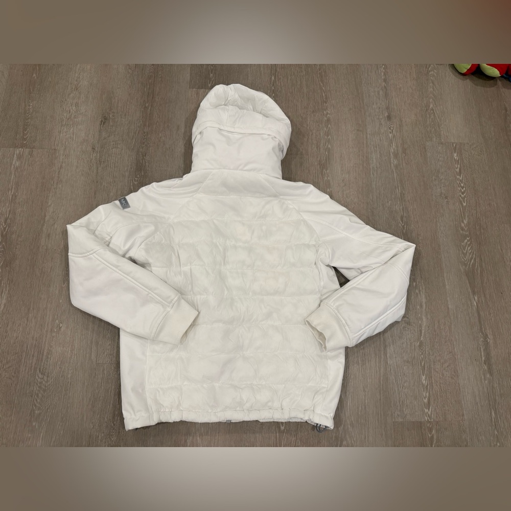 Women's Michael Kors Puffer Jacket - Picture 2 of 4